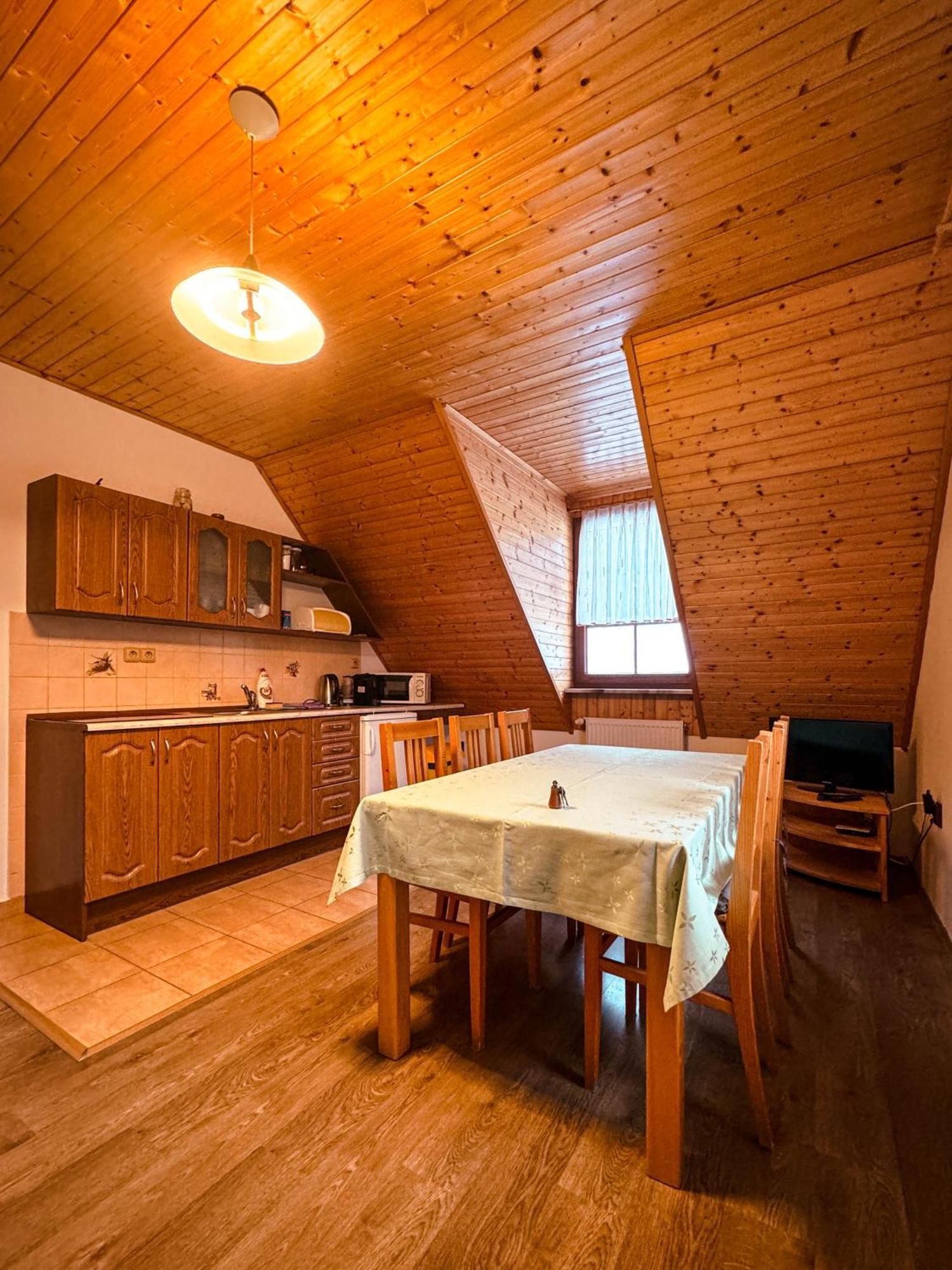 Apartmany Kolb Ramzova Ostružná Eksteriør billede